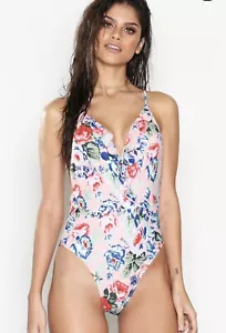 NWT Motel onepiece swimsuit Women’s size M Perla, Rossa Print - Picture 1 of 7