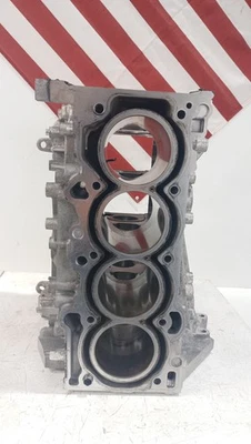 Engine block bare Defect Ford Focus Edge Taurus 2.0 C20HDTX LJ7Z6010A - Image 1 of 4