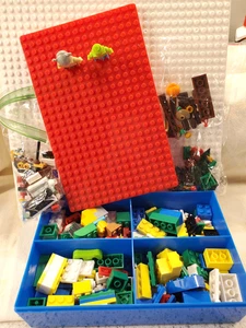 LEGO Lot Full Storage Container 2 Pads 2 Sm Mystery Sets Keyboard Viking Monster - Picture 1 of 10