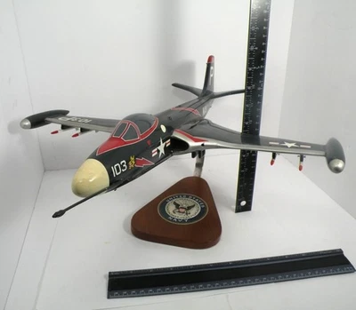 Vintage US Navy F2H Banshee Carrier Based Jet Fighter WarPlanes Scale Model Airp - Image 1 of 4