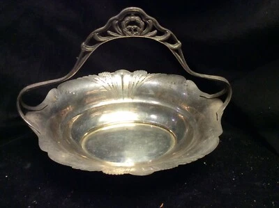 Ancienne  coupe à fruits en Métal Argenté - Photo 1/4