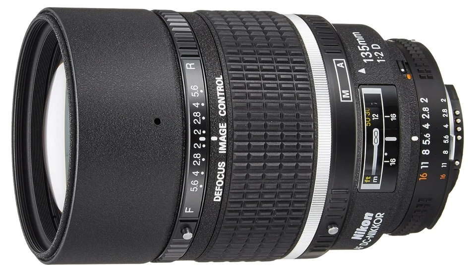Nikon Single Focus Lens Ai AF DC Nikkor 135mm f/2D Full size compatible - Image 1 of 1