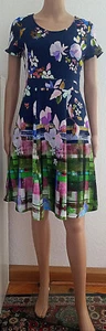 Princess goes Hollywood: Kleid/dunkelblau/mehrfarbig/Material mit Struktur,Gr 34 - Bild 1 von 7