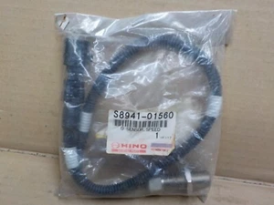 Hino S8941-01560 Speed Sensor, Genuine Hino Part: - Picture 1 of 6