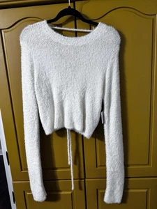 Altar'd State Crew Neck Eyelash Crop Fuzzy Cream Sweater Lace Up Back SZ Medium - Picture 1 of 8