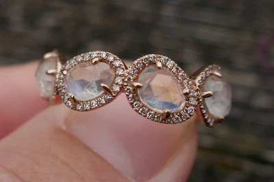 Anillo vintage de diamantes y piedras lunares de oro rosa de 18 quilates - tamaño 6 / 0,51 TCW Foto 1 de 4