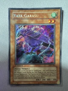 Yata-Garasu LOD-000 Legacy of Darkness 1st Edition Light Played Secret Rare Holo - Picture 1 of 4