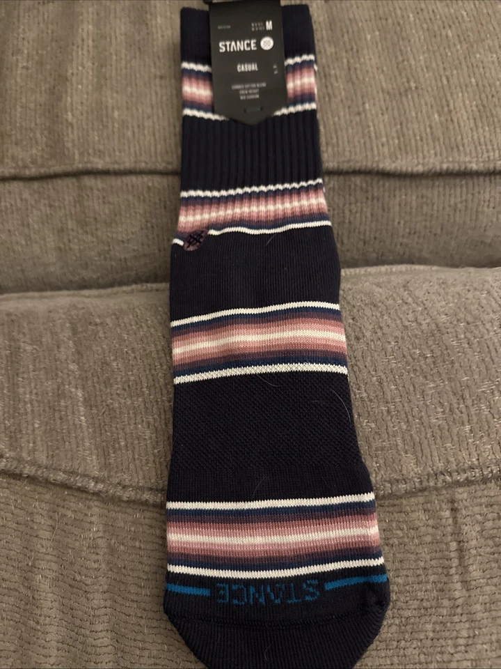 Calcetines Stance Hill Top Azul Marino Rosa Blanco Rayas Talla Mediana Foto 1 de 3