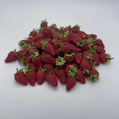 Lote de 90 tops realistas de resina fresas seda decoración de casa de campo casa de campo Foto 1 de 4