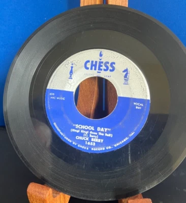 CHUCK BERRY SCHOOL DAY/ DEEP FEELING 45 RPM RECORD CHESS play tested VG - Image 1 of 4