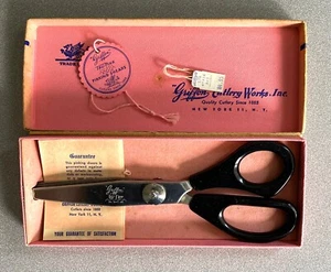 Griffon Tru-Pink Pinking Shears in Original Pink Box in Very Good Condition - Picture 1 of 6