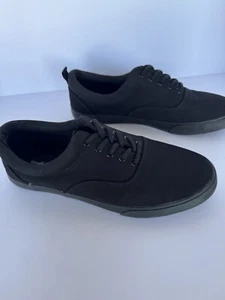 GOODFELLOW & COMPANY ZAPATILLAS NEGRAS PARA HOMBRE, TALLA 10 ESTÁNDAR, ¡NUNCA USADAS Y LIMPIAS! - Imagen 1 de 11