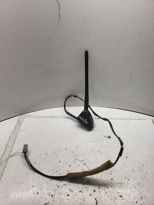 Antena usada compatible con: Nissan Rogue Grade A 2010 Foto 1 de 4