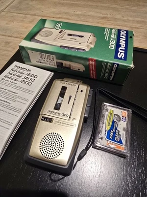 Olympus Pearlcorder J300 Voice Recorder - Dictation device Dictaphone - Boxed - Image 1 of 4