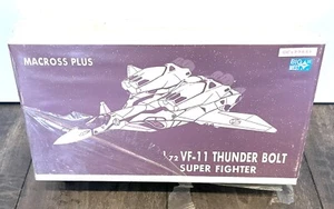 Macross Plus Super Valkyrie VF-11 Thunderbolt 1/72 Fighter Resin Bausatz Retppu NEU - Bild 1 von 4