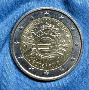 2 Euro Italien 2012 - 10 Jahre EURO-Währung - fast St aus Umlauf - in Kapsel - Bild 1 von 2