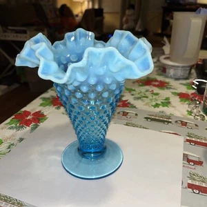 Vintage Fenton Hobnail Bubble Blue Ruffled Vase - Picture 1 of 6