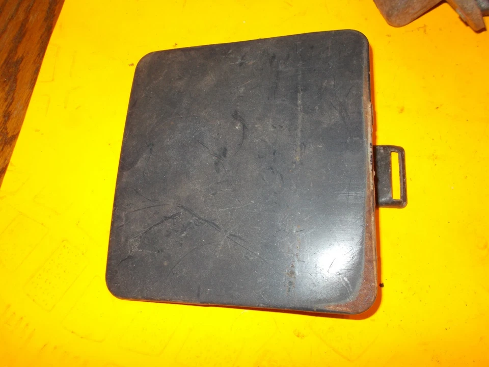 Chevy GMC S10 S15 1982-93 JIMMY BLAZER PUERTA GASOLINA COMBUSTIBLE PUERTA CUBIERTA GM Foto 1 de 2