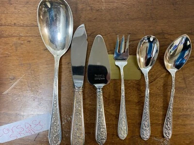 JUEGO DE 6 SERVIDORES DE CUBIERTOS STIEFF STERLING RAMILLETE SE DIVIDIRÁ SEGÚN TUS NECESIDADES Foto 1 de 2