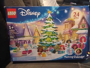 LEGO 43253  Disney Advent Calendar 2024 Buildable Christmas Toy 253 Pieces - Picture 1 of 5