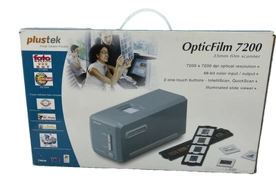 Plustek 35mm Film & Slide Scanner 8200i SE 7200 DPI scan resolution 48-bit - Image 1 of 4