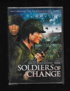 OOP * Peter Manogian's SOLDIERS OF CHANGE - Clifton Davis / Stacy Dash - SEALED - Foto 1 di 2