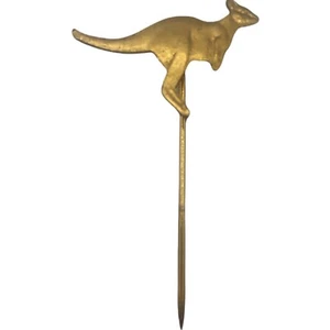 Vintage Kangaroo Pin AJ Parkes Brisbane 1 1/2” Goldstone Marked Stickpin Lapel - Picture 1 of 3
