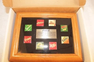 COCA COLA 8 PIN SET /2500 SPRITE, MR PIBB., FANTA, FRESCA, MELLO YELLO, TAB ++ - Bild 1 von 7