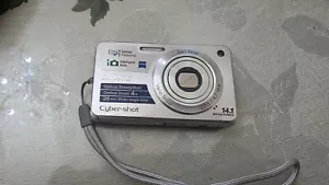Sony Cyber-Shot DSC-W360 14.1MP Digital Camera - Picture 1 of 6