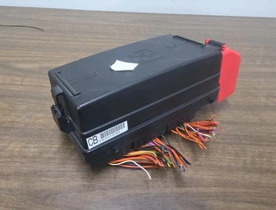 Caja de conexiones relé de fusibles interior Buick Lesabre 2000-2005 OEM. 15381090 Foto 1 de 4