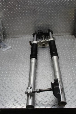 1983 年本田 XL600R 右前悬架叉  — 第 1/4 张图片