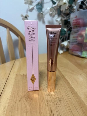 Charlotte Tilbury Pillow Talk Beauty Light Wand Highlighter in Pillow Talk ~BNIB - Image 1 of 4