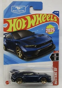 RUOTE CALDE 2025 * Q CASE * FORD MUSTANG GTD 60 ANNI MUSTANG 1/5 BLU   - Foto 1 di 2