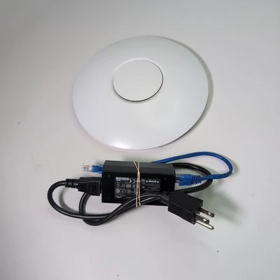 Ubiquiti UniFi AP Long Range With POE Power - No Mount - Image 1 of 2