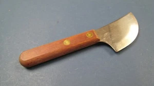 Coltello piombo vetro colorato NOS mai usato con lama inox e manico legno duro - Foto 1 di 6