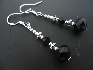 A PAIR OF BLACK CRYSTAL EARRINGS WITH 925 STERLING SILVER HOOKS. NEW..  - Picture 1 of 1