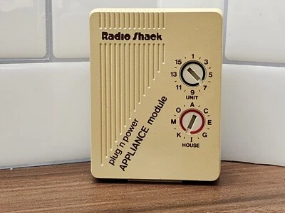Vintage Radio Shack Plug N Power Appliance Module 61-2681A - Image 1 of 3