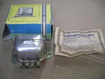 12V 220W Lichtmaschinenregler Takraf DFG 2002 2N VEB Fortschritt NVA DDR 8102.18 - Bild 1 von 4