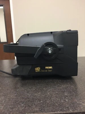 ETC Source Four Fresnel Zoom to Focus (Black) 750w Used - Image 1 of 4