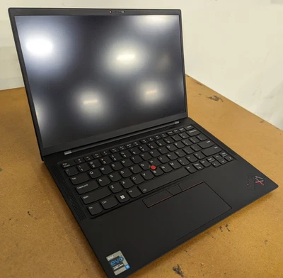 Lenovo ThinkPad X1 Carbon Gen 9,  i5-1145G7 - 8GB RAM - 256GB - Windows 11 Pro - Image 1 of 4