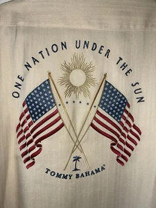 Tommy Bahama Large Silk Shirt One Nation Under The Sun American Flags - Imagen 1 de 7
