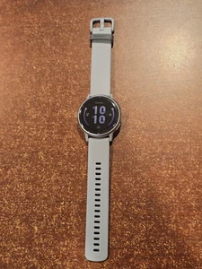 NEW Garmin Vivoactive 5 (42mm) Metallic Orchid Aluminum Bezel GPS Smartwatch - Photo 1 sur 12