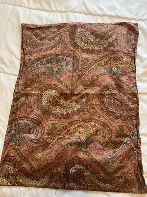 Almohada Pottery Barn Sham tamaño estándar naranja y marrón cachemira Foto 1 de 4