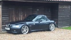 1998 BMW Z3 1.9 Z3 M-Tech - Picture 1 of 17