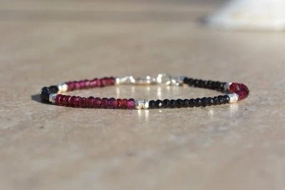 Bracciale in argento sterling 925 granato rodolite + perline rondelle... - Immagine 1 di 4