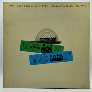 THE BEATLES -THE BEATLES AT HOLLYWOOD BOWL (33 RPM - ITALY - FIRST PRESSING) - Imagen 1 de 6