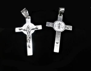 COLGANTE CRUZ RELIEVE de SAN BENITO con Medalla SAN BENITO PLATA de LEY 925 - Imagen 1 de 4