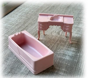 2 Pc Vintage Pink Marx Bathtub and Vanity Sink Dollhouse Bathroom Furniture - Picture 1 of 2