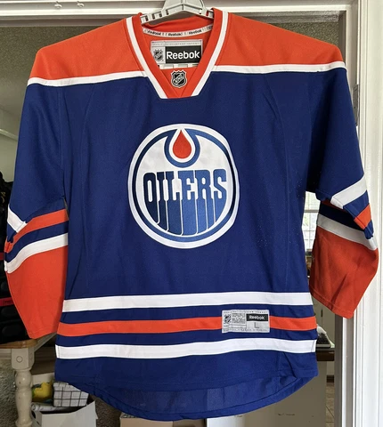 Edmonton Oilers Reebok Jersey Stitched NWOT Size Large 2012 Cover