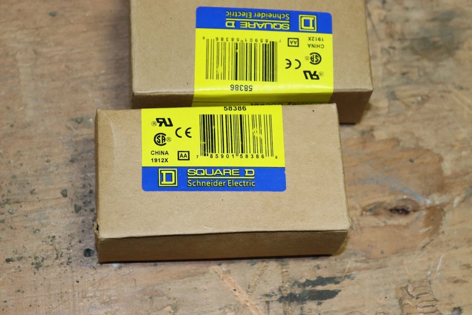 3 NEW Square D Relay Socket 	8501NR82 - Image 1 of 1